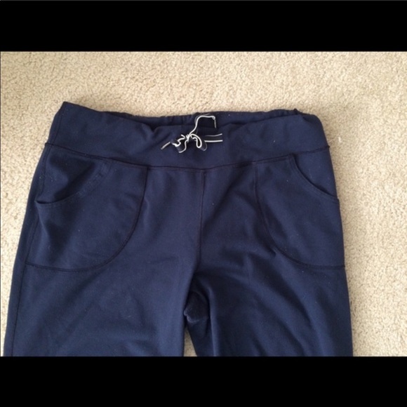 Lululemon drawstring pants sz 10 - black - Picture 4 of 5
